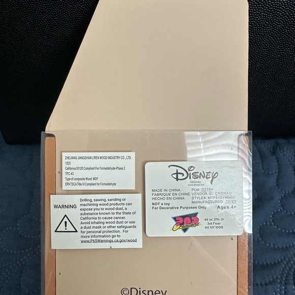 Disney Mickey Mouse Perpetual wooden Calendar - Picture 3 of 4